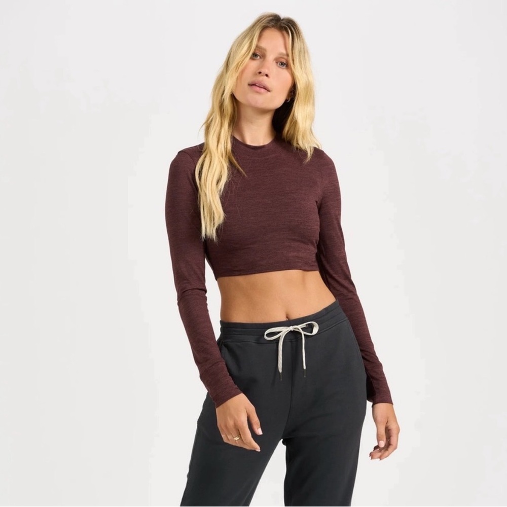Vuori Lux Cropped Long Sleeve